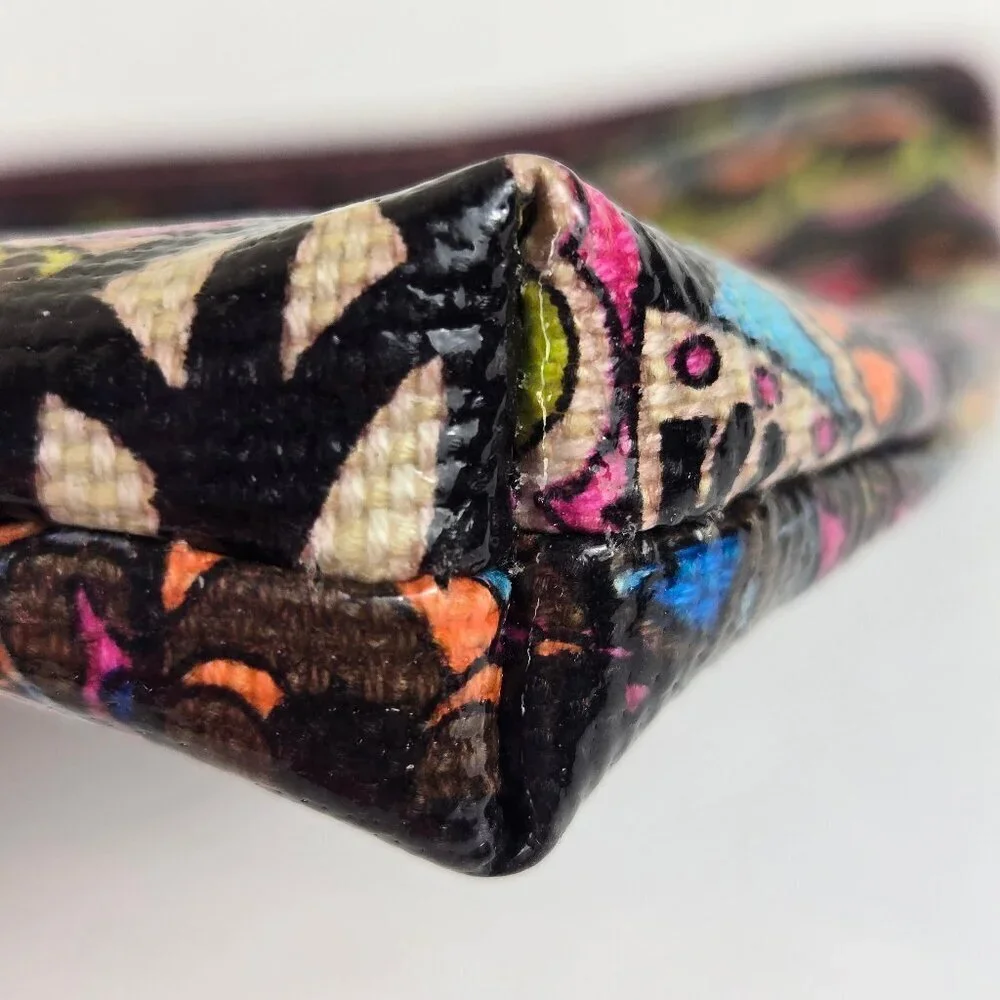 Sakroots Colorful Clutch Wristlet Top Zip Makeup Bag Organzation Coated Exterior